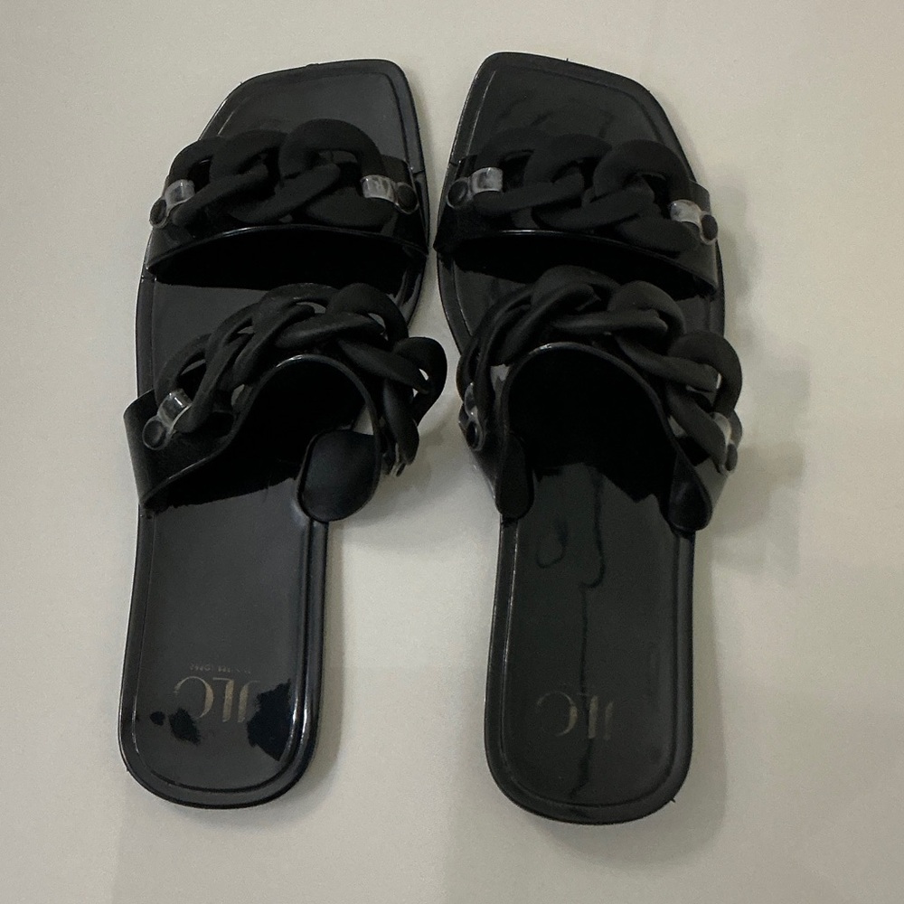 Jennifer Lopez Black Chain Embellished Sandals